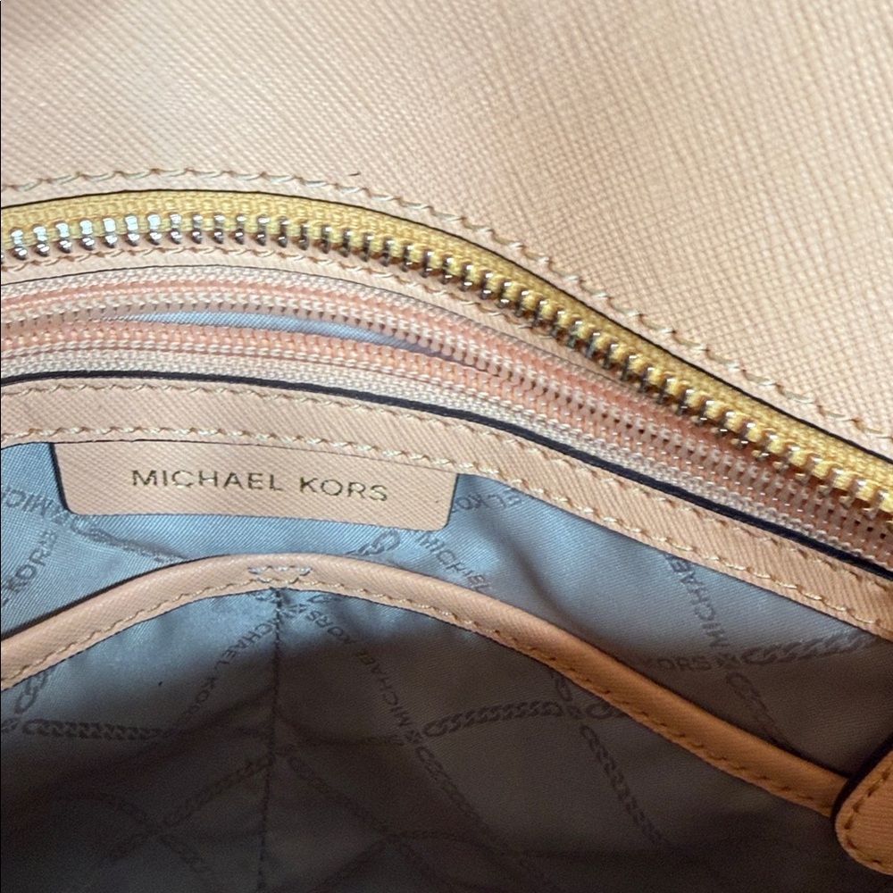 Michael Kors Apricot Tote Bag - Picture 5 of 10
